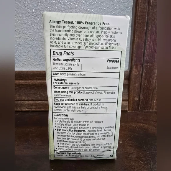 Clinique Even Better Clinical Serum Foundation SPF 25 WN 104 Toffee - Picture 4 of 5